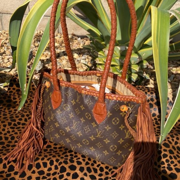 LOUIS VUITTON EVERFULL PM - Picture 1 of 1